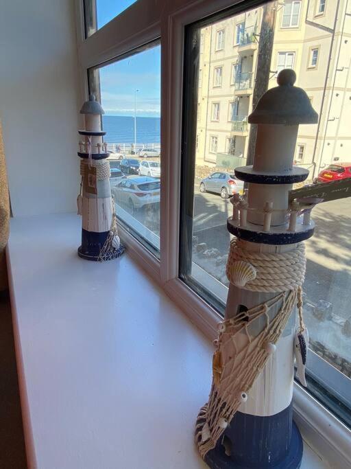 Luxury Modern 1Bed Sea View Apartment Rhôs-on-Sea Kültér fotó